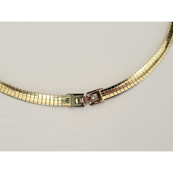 Omega Necklace Vintage 6mm Foldover Clasp Fooled the Jeweler - Picture 2 of 7